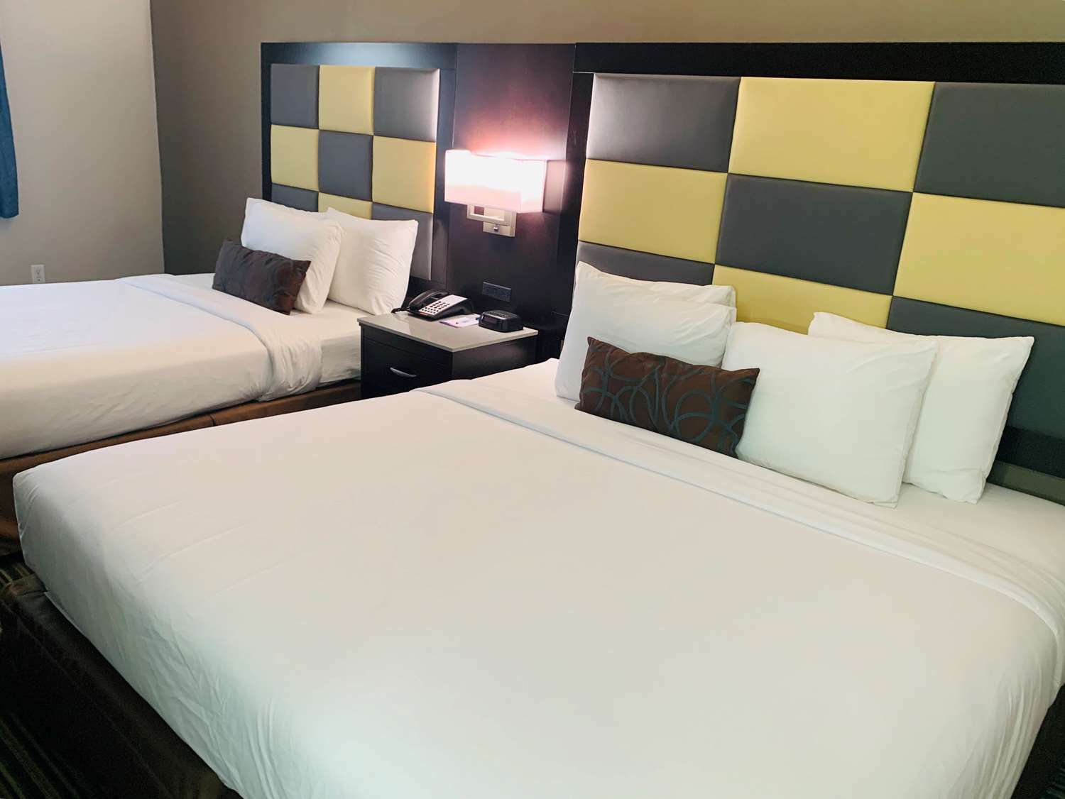 Surestay Plus Hotel By Best Western Redding Quarto foto